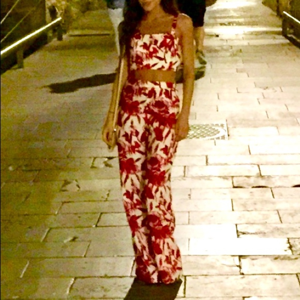 Chic 2 piece set!!
